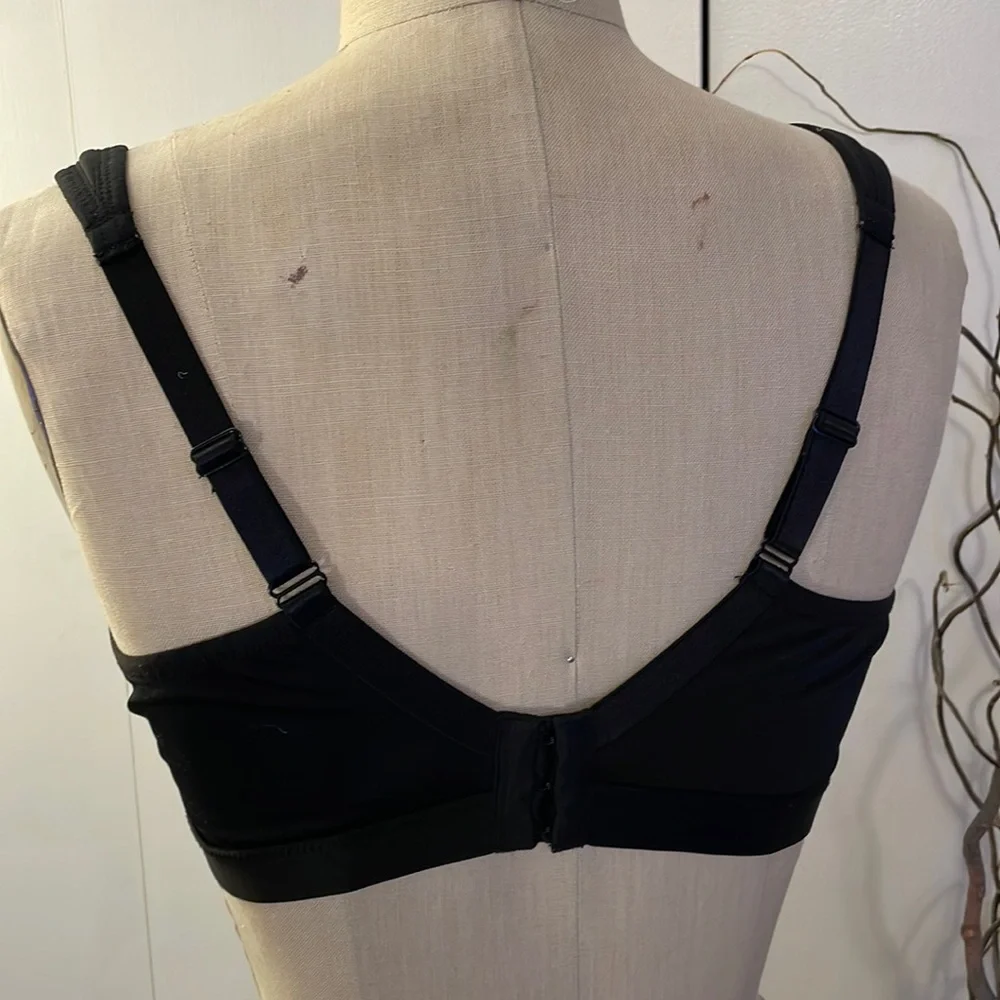 Gilligan & O’Malley Black nursing bra XL - Picture 4 of 8